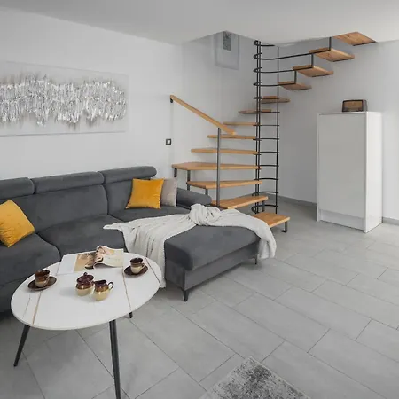 Holiday home Bruna