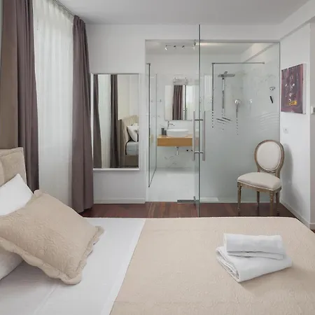 Bruna Holiday home Porec